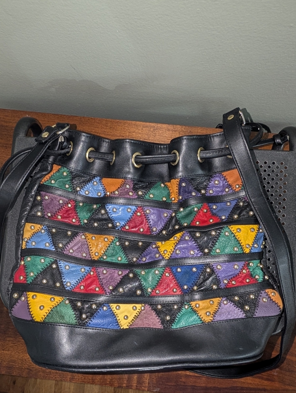 👜 Vintage 80s/90s La Covina Leather Multicolor Patchwork Maximalist Bucket Bag